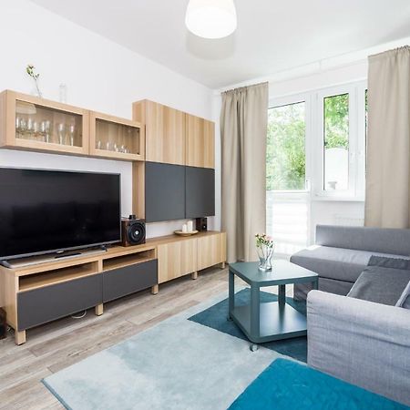 Discover Beaches From Quiet Relaxing Apartment For 6 그단스크 외부 사진